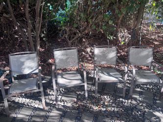 Free outdoor chairs