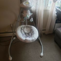 Fisher-Price Dots and Spots Monkey Cradle 'N Swing, Baby Chair