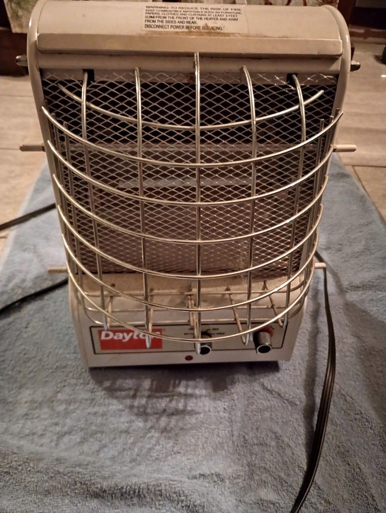 Old Electric Heater Works Great (Barely Used)