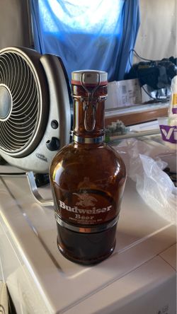 Budweiser souvenirs bottle