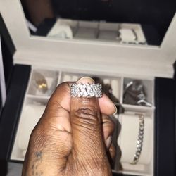 Cuban Style Ring. .925 Silver And Diamond 