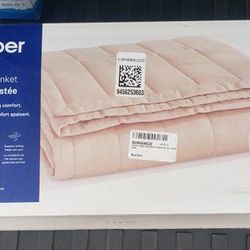 Casper Sleep Weighted Blanket, 15 lbs, Dusty Rose new selling for only $70 retails for $180 plus tax.

