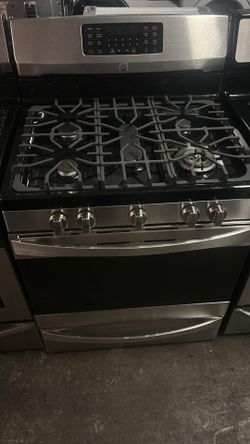 Kenmore Gas Stove W/ Convention Oven