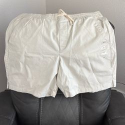 GAP ESSENTIAL 8” SHORTS