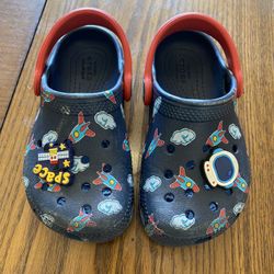 Crocs Space Size 8c