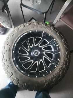 Nitto Ridge Grapplers 37x12.50R22LT