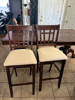 Bar chairs