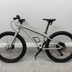 Early Rider Seeker 24 Kids Bike