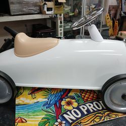 Baghera Ride-On Rider Snow White