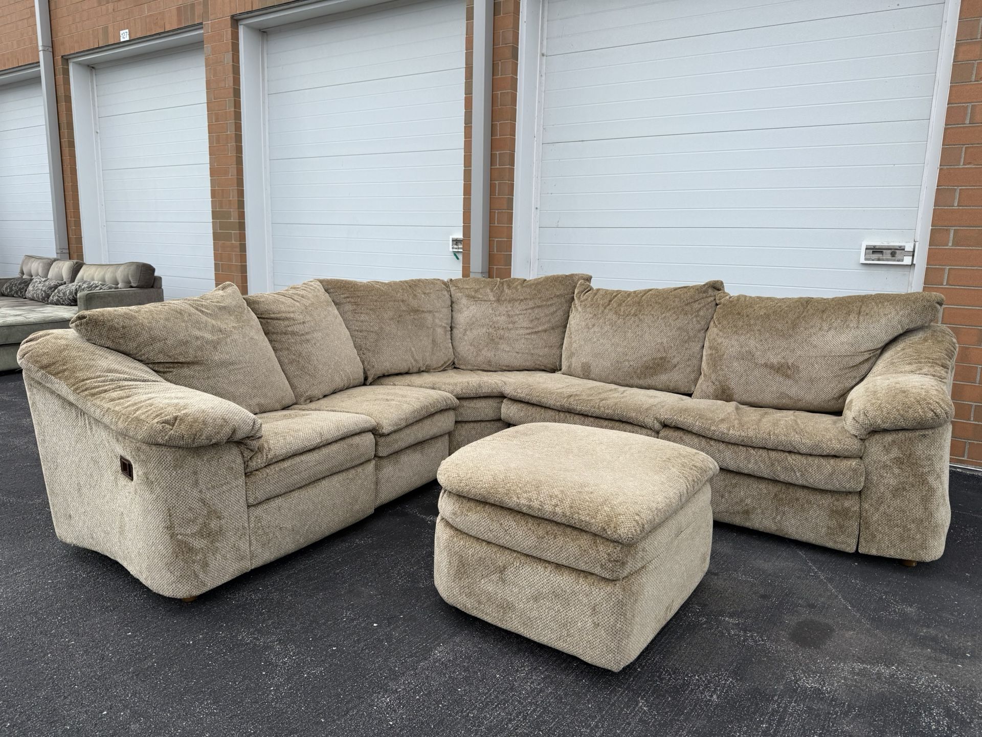 Lane Furniture Beige Sectional Recliner, Sleeper Sofa + Ottoman! - Free Curbside Delivery