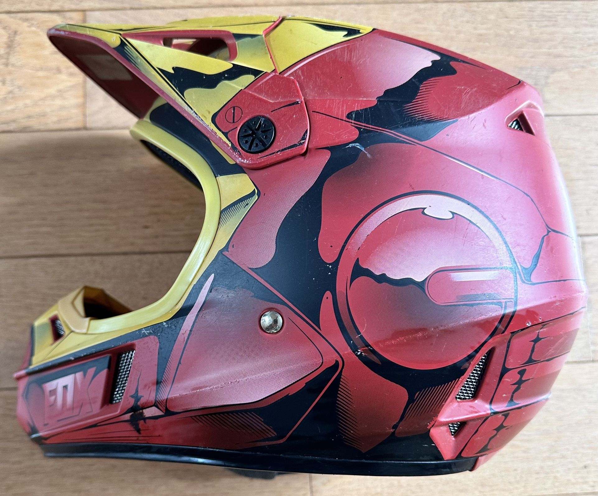 fox iron man helmet Fox Limited Edition Marvel Iron Man Youth Dirtbike Helmet for Sale in New  Egypt, NJ