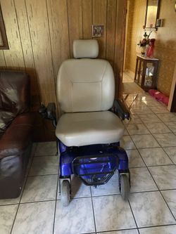 Power wheelchair