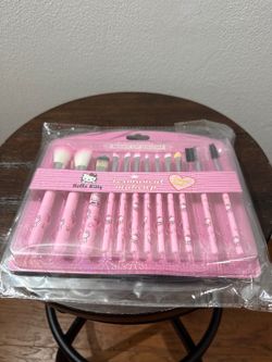 Hello Kitty Makeup Brushes Set(12pc)
