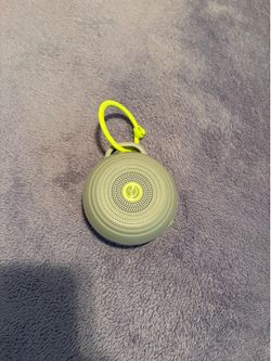 Yogasleep Hushh portable white sound machine for baby