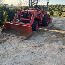 Tractor W