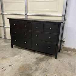 Ikea Hemnes Black Dresser With 8 Drawer Clothing Storage Organizer