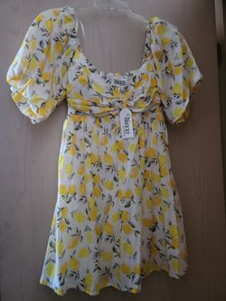 Trixxi Lemon Print Puff Sleeve Mini Dress- Small