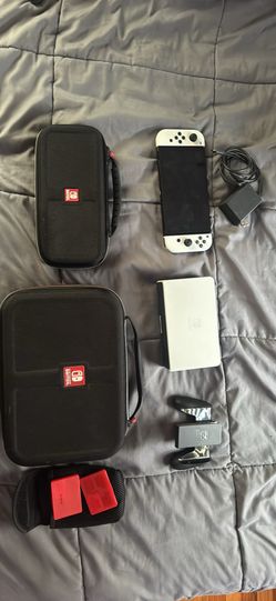 Nintendo Switch OLED Bundle