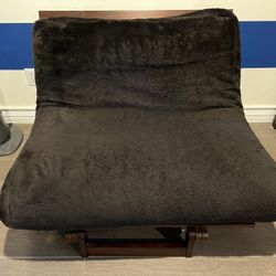 Pottery Barn Teen Rustic Dark Espresso Twin Futon Bed Set (Base Frame, Mattress & Slip Cover)