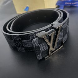 Louis Vuitton Men’s Belt Size 32