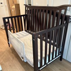 Crib With Mattress 