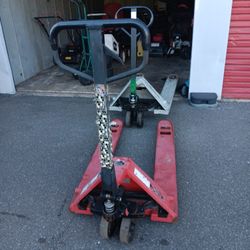 Dayton 5500 Pallet Jack. 