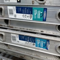 Escalera de 20 pies 200 por ella como nuevas