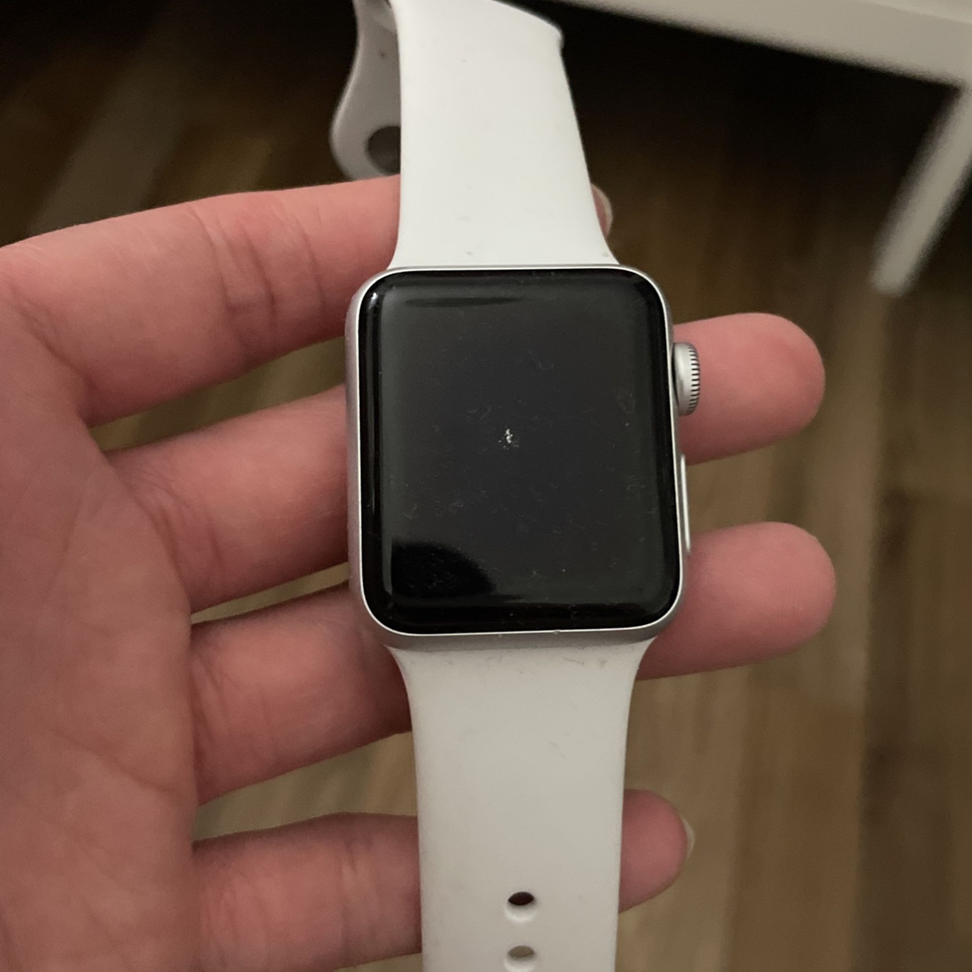 iPhone Watch 3 Series