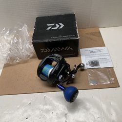 Fishing Reel Diawa Wn- Lexa 400 PWR-P Cherry