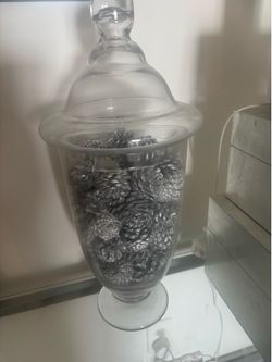 Decorative jar