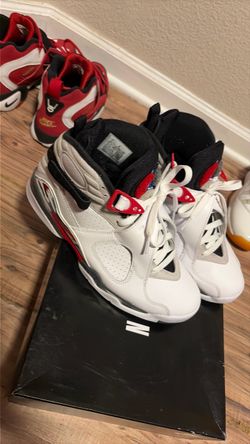 Jordan 8 bugs bunny size 9
