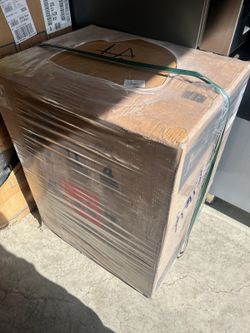 NEW IN BOX Avanti 18-inch Built-In Dishwasher (Stainless Steel) - ENERGY STAR