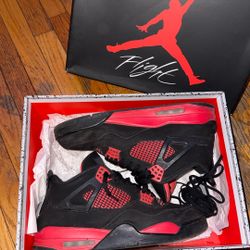 Jordan 4 “Red thunder”