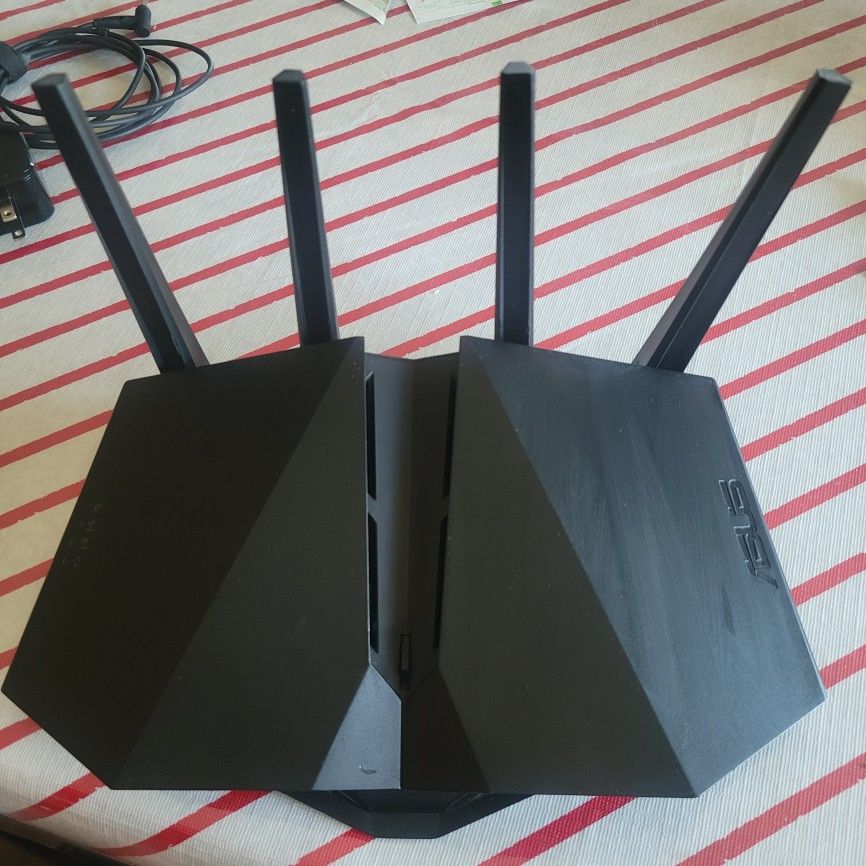Asus AX82U