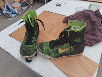 Zapatos usados , en buenas condiciones