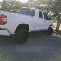 2017 Toyota Tundra