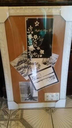 Pictures frame