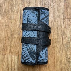 Giant One Graffiti Dabbers Bag