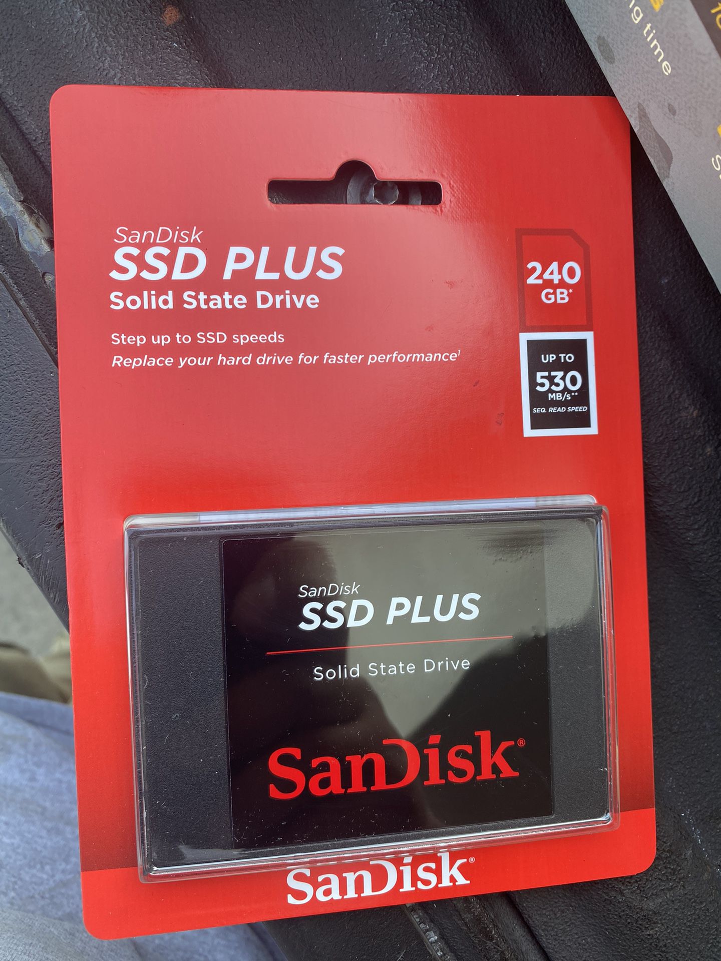 SanDisk SSD PLUS 2.5" 240GB SATA III TLC Internal Solid State Drive