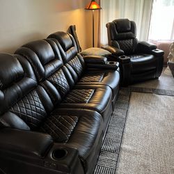 Leather couch and chair 100% like new condition barely used in a smoke-free pet free house