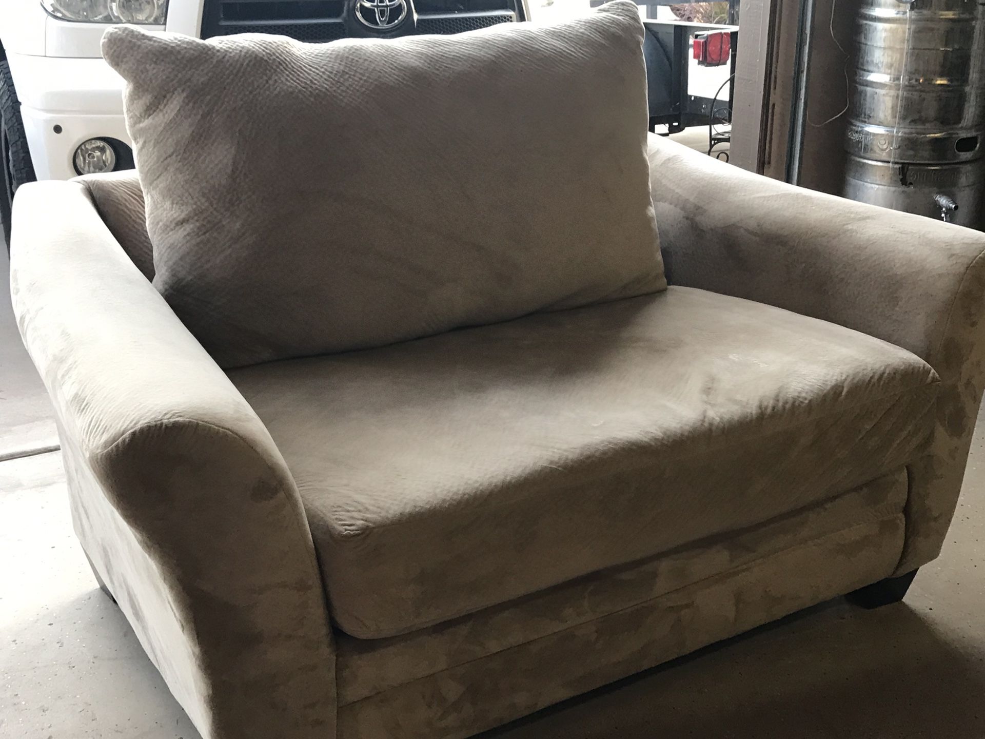 Sofa chaise /loveseat & storable ottoman