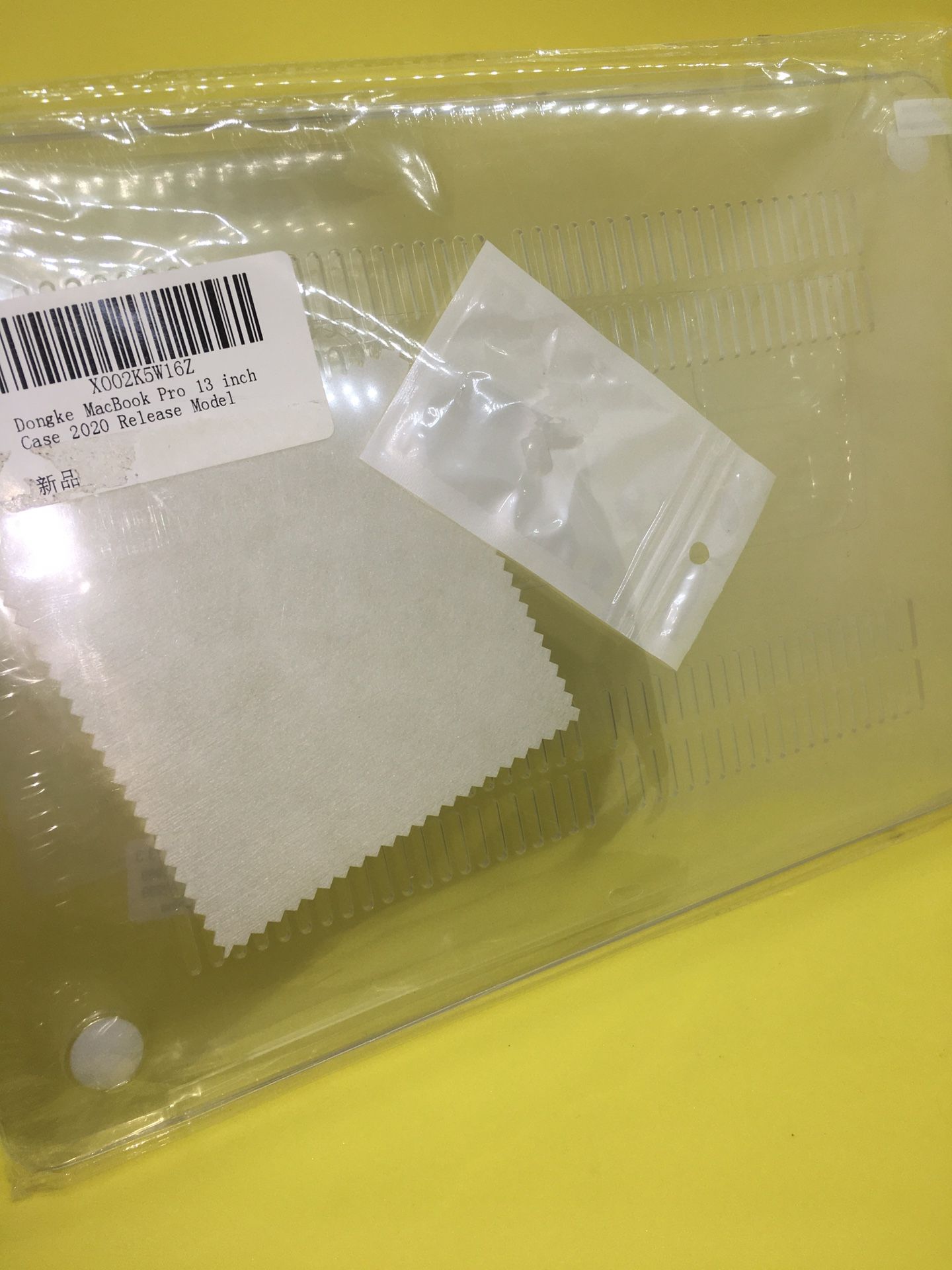 $20 - Mac Pro 13.3 Clear Case 2020 Model