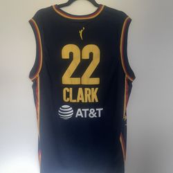 Caitlin Clark Stitched On Court Addition. Size L.