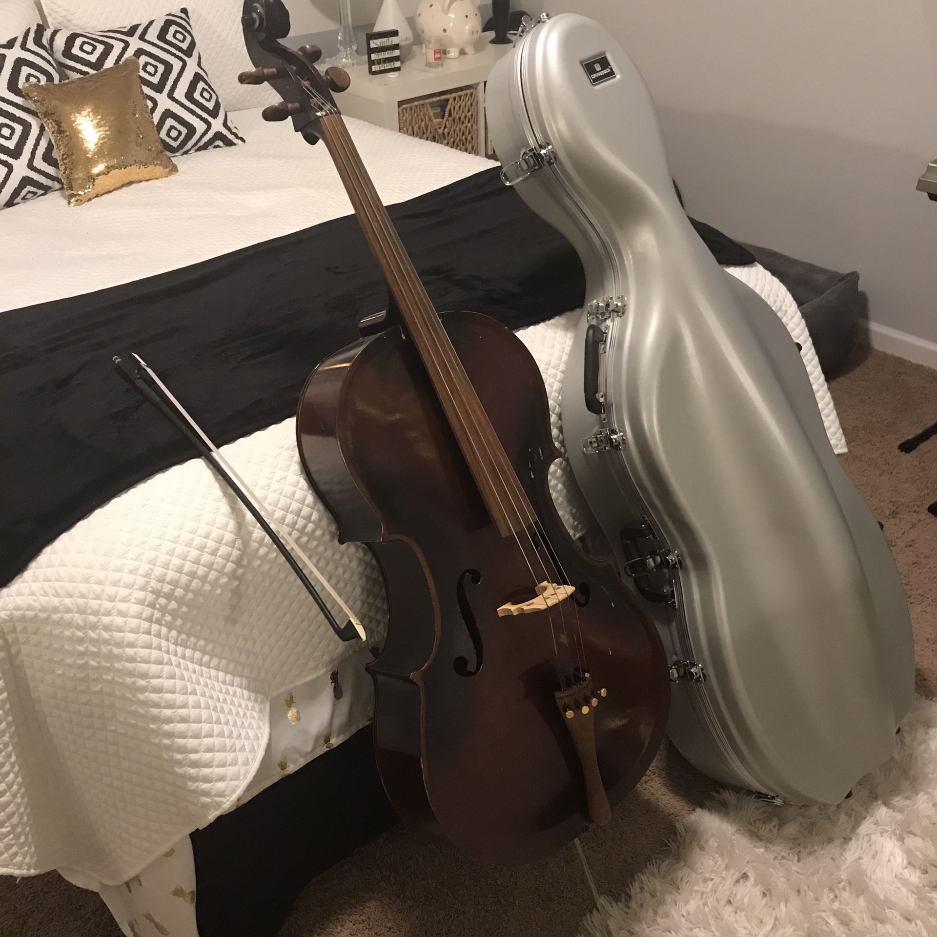 Full size cello with hard case