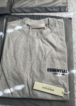 Dark oatmeal essentials tee
