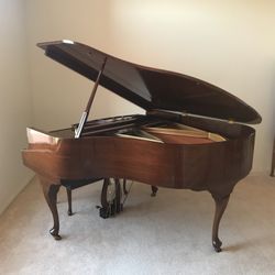 Grand Piano