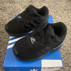 Great Condition Kids SWIFT RUN X SHOES