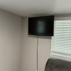 Free TV free couch