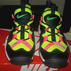 Nike Screams /Blacklight Glow 