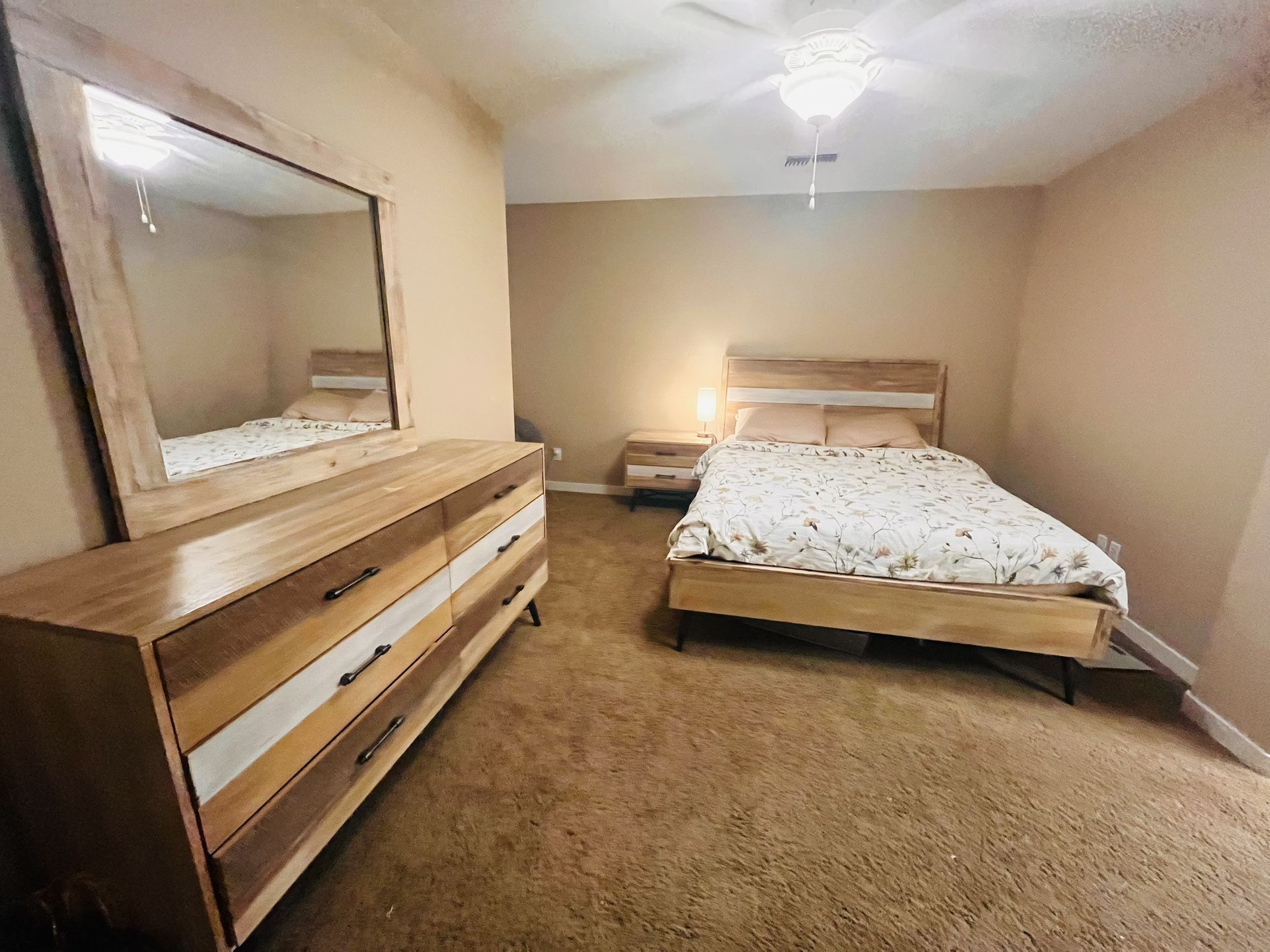 Bedroom set